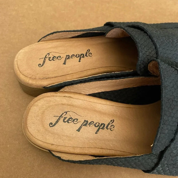 FREE PEOPLE At Ease Loafers Slip On Mule Black 37.5 US Size 7 - Picture 4 of 7